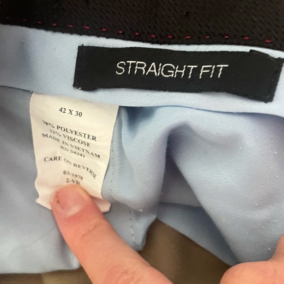 Men’s Trousers - Picture 3 of 3